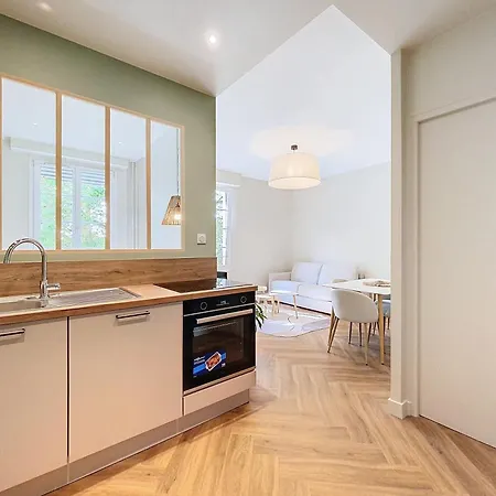 Apartament Au Pied Du Chateau De Caen, Au Coeur Du Vaugueux